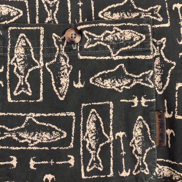 Timberland XL button up fish & hook print green - Picture 6 of 10